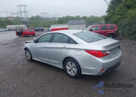 2014 Hyundai Sonata Gls z USA, uszkodzony, nr VIN 5NPEB4AC1EH814149